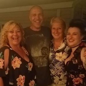 Meet your Posher, Dolores